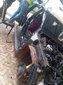How Armed Thugs Stormed Into a Home in Kirinyaga And Removed Key Parts From a Ksh 35 Million Lexus, Nearly Reducing it to a Shell(Photos)