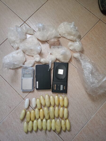 Drug Bust! Detectives Raid an Apartment in Ruaka And Recover Narcotics, A Nigerian Man Among The Suspects(Photos)