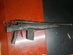 Detectives Raid a Homestead After Getting Intelligence-Leads And Recover a Firearm Hidden Under a Sofa Set, 2 Suspects Arrested(Photos)