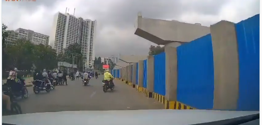 Motorbike Thieves Rob Pedestrians Along Kenyatta Avenue In Broad Daylight—Video
