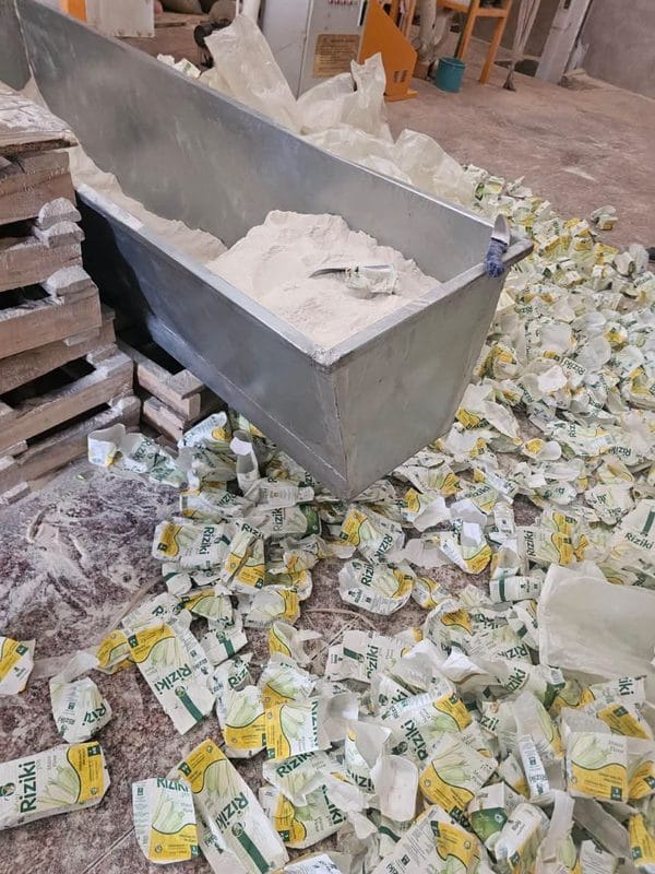 Detectives Raid a Godown In Kasarani And Dismantle Counterfeit Maize Flour Syndicate(Photos)
