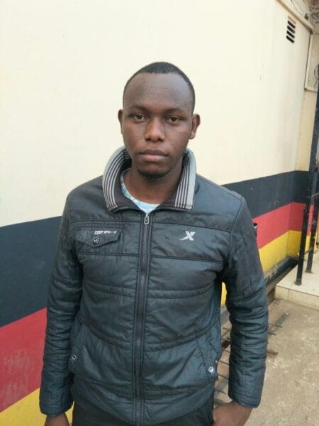 Detectives Arrest 2 Suspects Who Broke Into KenGen Offices in Parklands And Stole HP Laptop And An iPad(Photos) Detectives Arrest 2 Suspects Who Broke Into KenGen Offices in Parklands And Stole HP Laptop And An iPad(Photos)