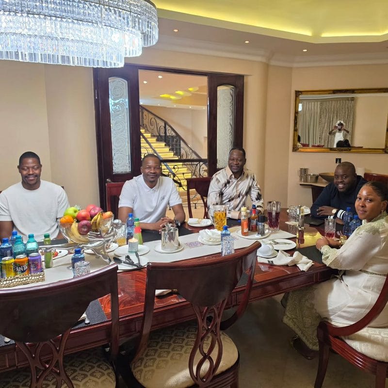 Ruto’s Friend And Controversial Zimbabwean Businessman Wicknell Chivayo Hosted Prophet Emmanuel Makandiwa for dinner, days Before The Chopper Crash(Photos)