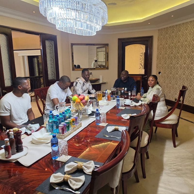 Ruto’s Friend And Controversial Zimbabwean Businessman Wicknell Chivayo Hosted Prophet Emmanuel Makandiwa for dinner, days Before The Chopper Crash(Photos)