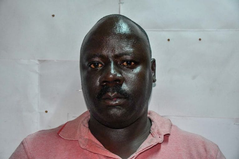 The Most Corrupt Traffic Police Officer at Sabaki Weighbridge Arrested by EACC Officers- Truck Drivers Celebrate(Photo) The Most Corrupt Traffic Police Officer at Sabaki Weighbridge Arrested by EACC Officers- Truck Drivers Celebrate(Photo)