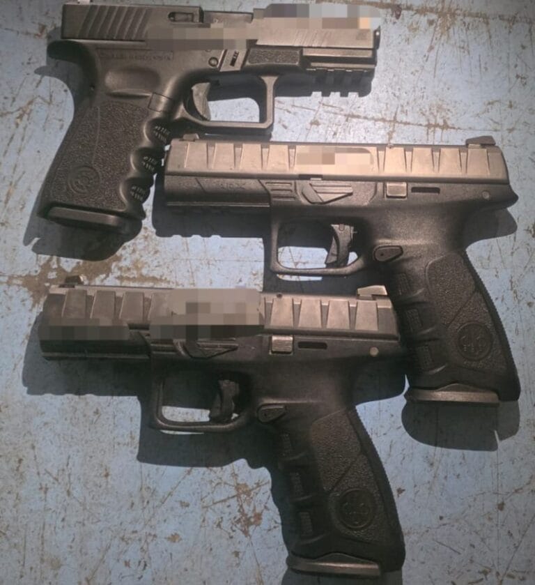 DCI Officer Attacked by Four Men And Robbed of His Firearm-Thugs Also Stole His Phone And Cash DCI Officer Attacked by Four Men And Robbed of His Firearm-Thugs Also Stole His Phone And Cash